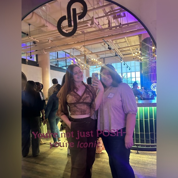 Meet your Posher, Hannah - Picture 6 of 8